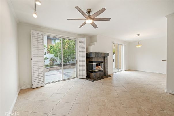 Empty room, Fireplace, Interior, Pendant Lights