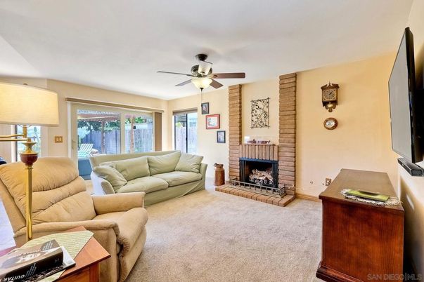 Fireplace, Interior, Living room