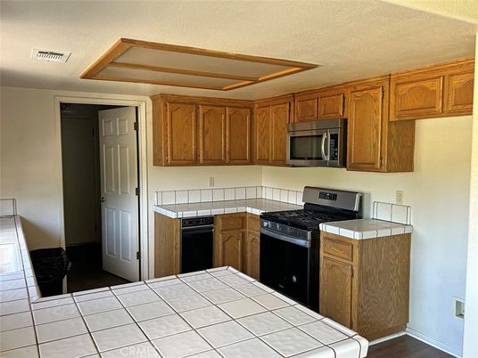 Interior, Kitchen, Tile Countertops