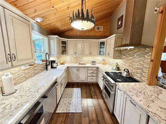 Interior, Kitchen, Recessed Lighting, Stainless Steel Appliances, Wooden Ceilings, Wood Texture Flooring