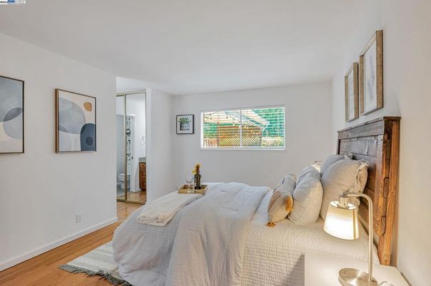 Bedroom, Interior, Wood Texture Flooring