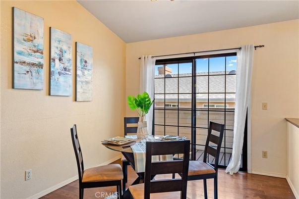 Dining room, Interior, Wood Texture Flooring