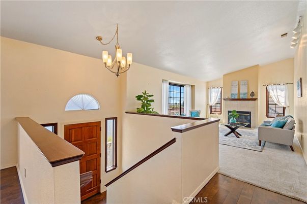 Chandelier, Fireplace, Interior, Wood Texture Flooring