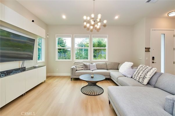 Interior, Living room, Pendant Lights, Recessed Lighting, Wood Texture Flooring
