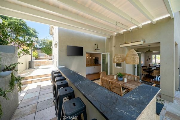Exterior, Pendant Lights