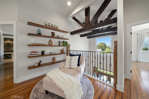 Interior, Recessed Lighting, Wooden Beams, Wood Texture Flooring