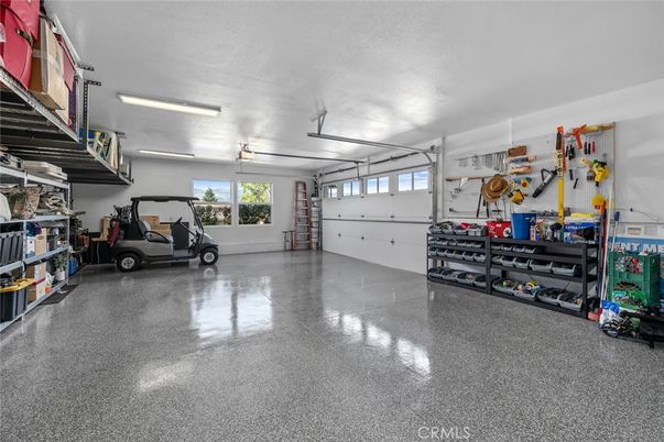 Garage, Interior