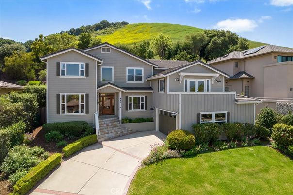 Exterior, Facade, American Craftsman