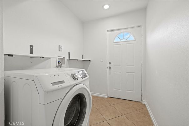 Interior, Recessed Lighting, Washer