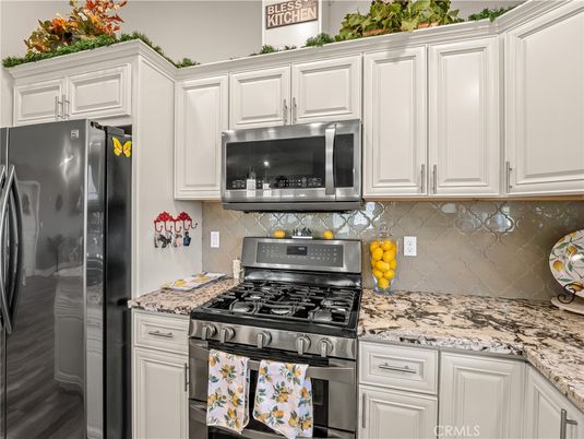 Interior, Kitchen, Stainless Steel Appliances