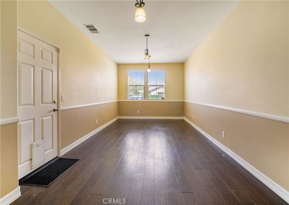 Empty room, Interior, Pendant Lights, Wood Texture Flooring