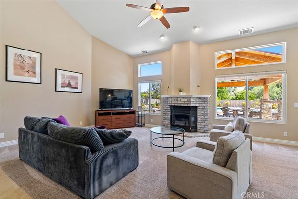 Fireplace, Interior, Living room, Recessed Lighting