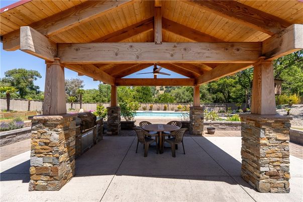 Exterior, Fireplace