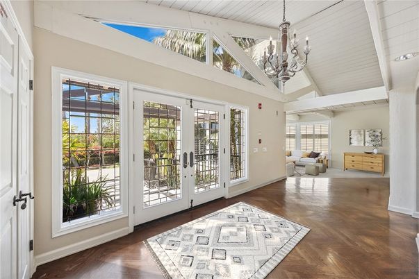 Chandelier, Interior, Living room, Wood Texture Flooring