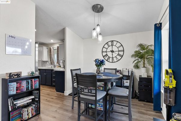 Dining room, Interior, Pendant Lights, Recessed Lighting, Wood Texture Flooring