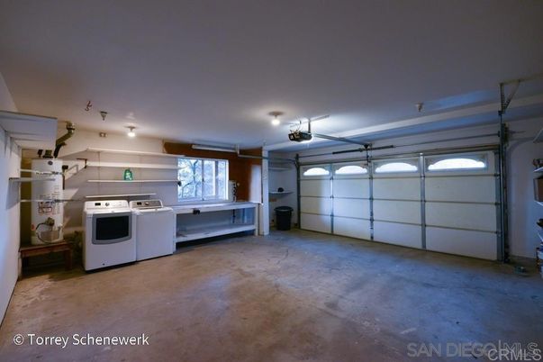 Garage, Interior, Washer