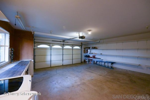 Garage, Interior