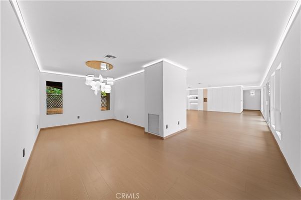 Chandelier, Empty room, Interior, Wood Texture Flooring