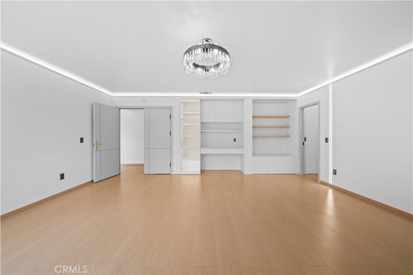 Chandelier, Empty room, Interior, Wood Texture Flooring