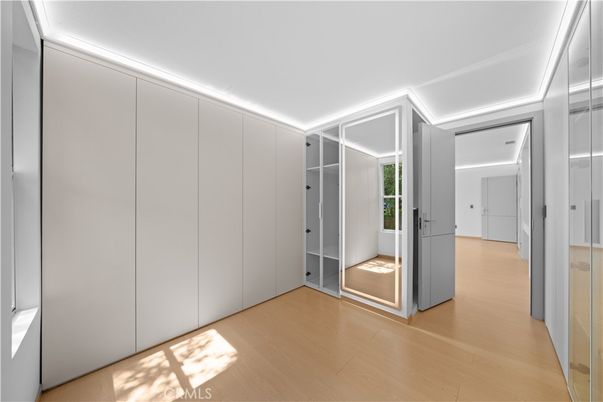 Chandelier, Interior, Recessed Lighting, Wood Texture Flooring