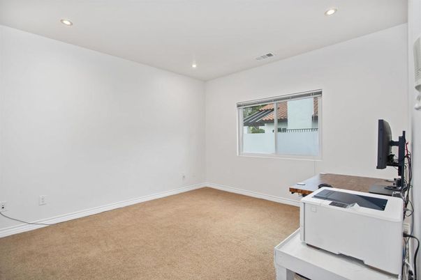 Home Office, Interior, Recessed Lighting