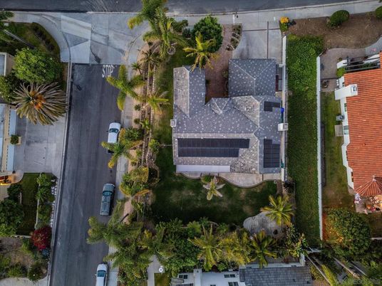 Exterior, Drone