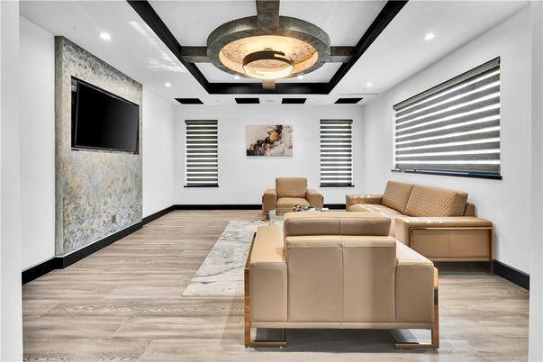 Interior, Living room, Pendant Lights, Recessed Lighting, Wood Texture Flooring