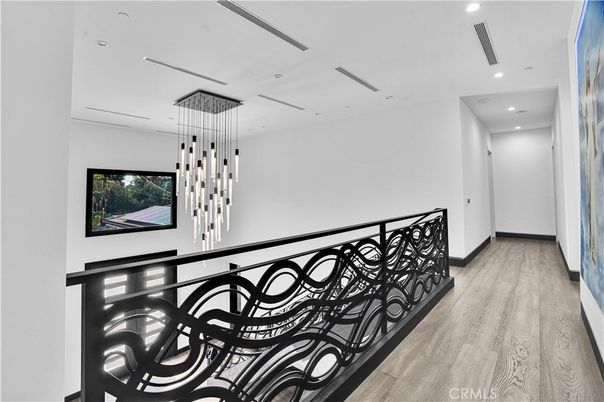 Interior, Pendant Lights, Recessed Lighting, Wood Texture Flooring