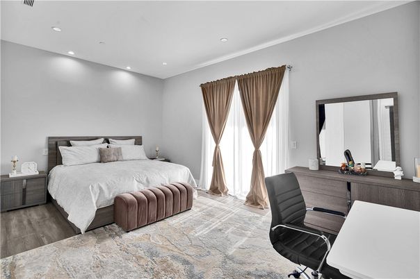 Bedroom, Interior, Recessed Lighting, Wood Texture Flooring