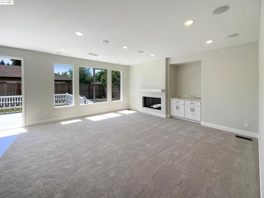 Empty room, Fireplace, Interior, Recessed Lighting