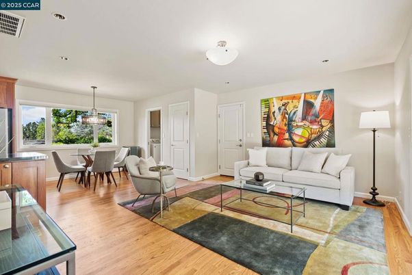 Dining room, Interior, Living room, Pendant Lights, Recessed Lighting, Wood Texture Flooring