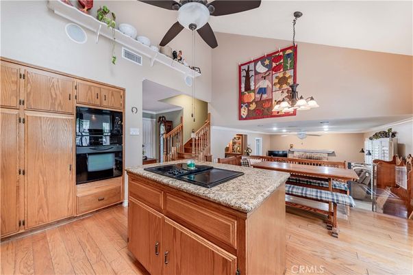 Chandelier, Dining room, Interior, Kitchen, Recessed Lighting, Wood Texture Flooring