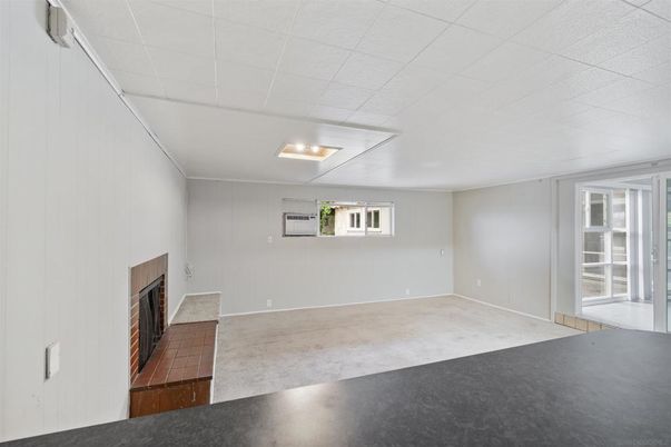 Empty room, Fireplace, Interior