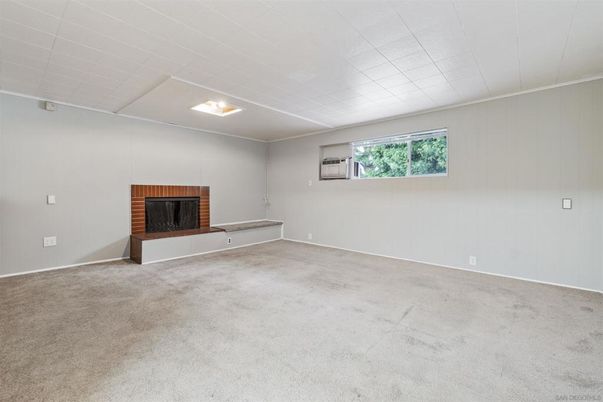 Empty room, Fireplace, Interior