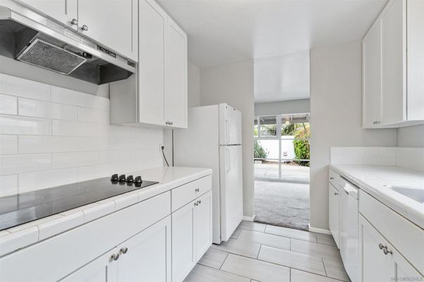 Interior, Kitchen, Tile Countertops
