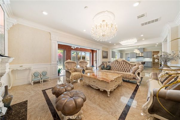 Chandelier, Fireplace, Interior, Living room, Recessed Lighting