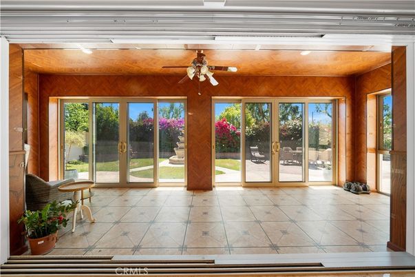 Interior, Recessed Lighting, Sun Room