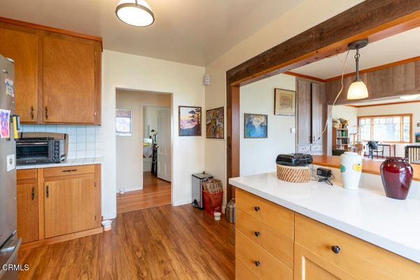 Interior, Kitchen, Pendant Lights, Wood Texture Flooring