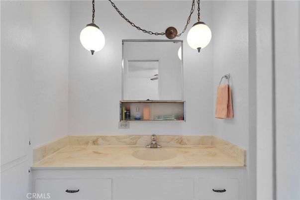 Bathroom, Interior, Pendant Lights