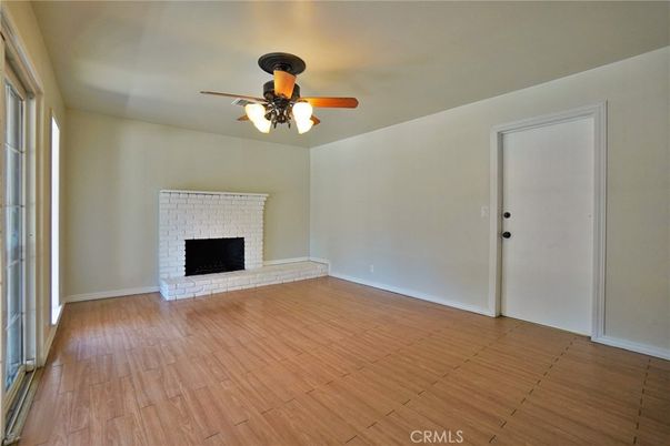 Empty room, Fireplace, Interior, Wood Texture Flooring