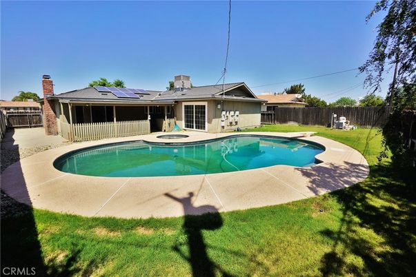Exterior, Pool, Solar Panels