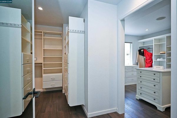 Interior, Recessed Lighting, Walk-in Closets, Wood Texture Flooring