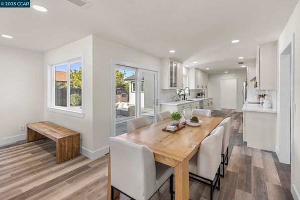 Dining room, Interior, Kitchen, Recessed Lighting, Wood Texture Flooring