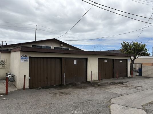Detached Garage, Exterior