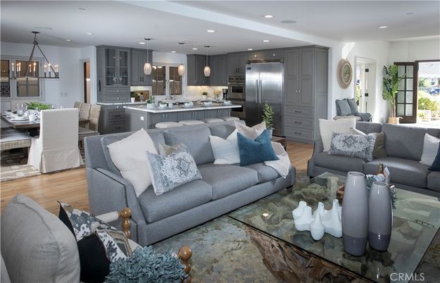 Dining room, Interior, Kitchen, Living room, Pendant Lights, Recessed Lighting, Stainless Steel Appliances, Wood Texture Flooring
