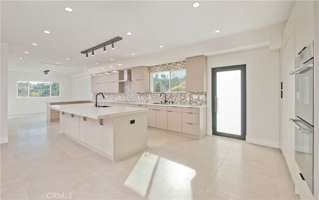 Interior, Kitchen, Pendant Lights, Recessed Lighting