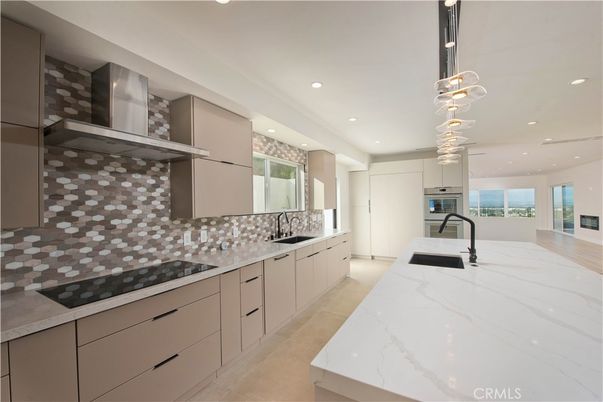 Interior, Kitchen, Pendant Lights, Recessed Lighting, Stainless Steel Appliances