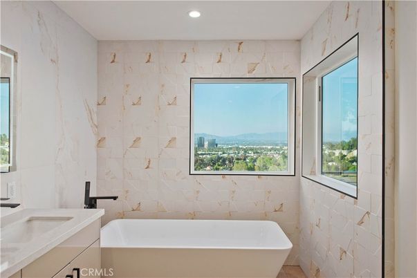 Bathroom, Free Standing Baths, Interior, Marble Walls, Recessed Lighting