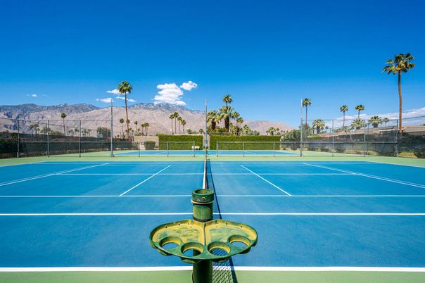 Exterior, Tennis Courts