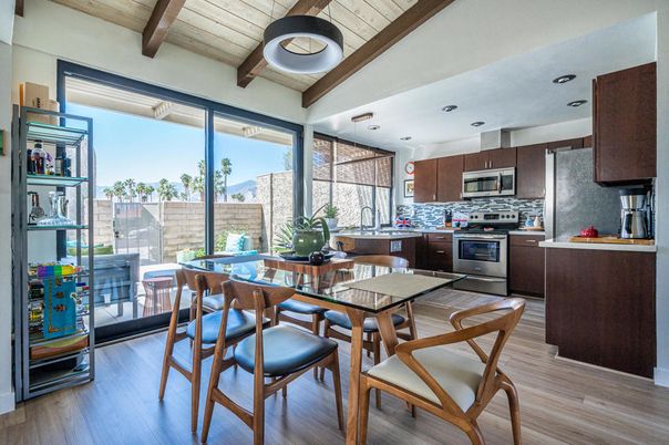 Dining room, Interior, Kitchen, Stainless Steel Appliances, Wooden Beams, Wooden Ceilings, Wood Texture Flooring